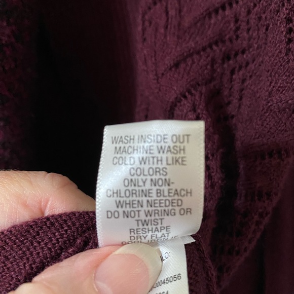 Croft and Barrow Cardigan Sweater with inside top - Picture 8 of 9